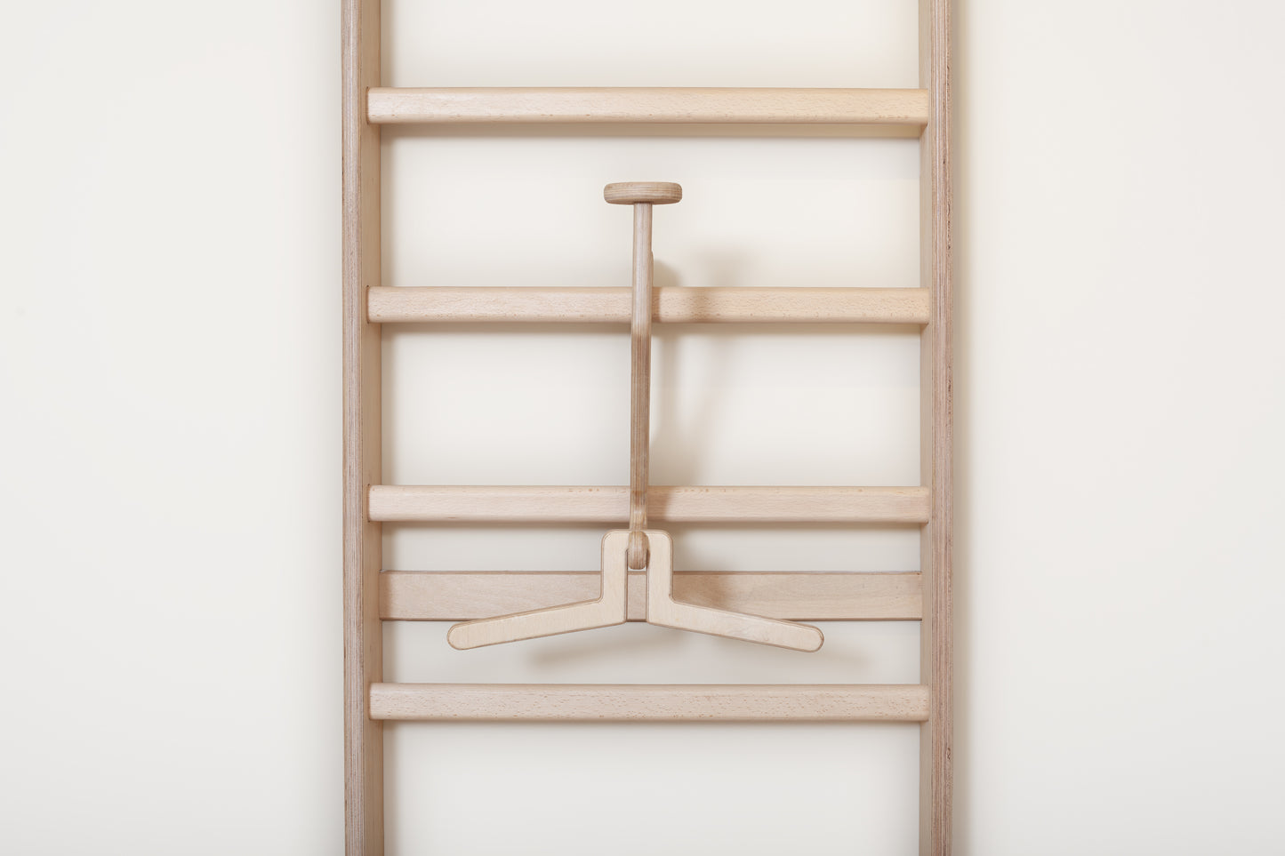 MowoFit Helmet & Jacket Hanger